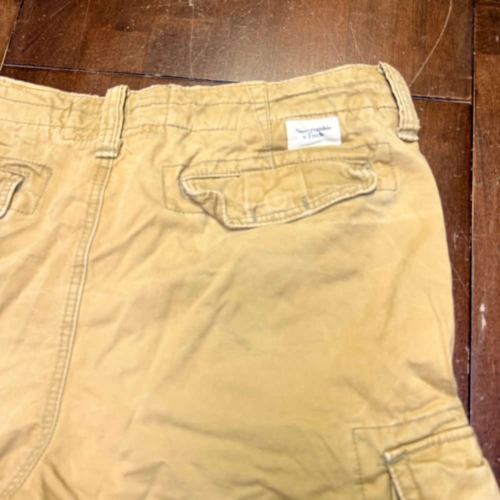 Abercrombie Fitch distressed Cargo Shorts Mens 36/38 Tan Button Fly Utility VTG - Picture 9 of 11